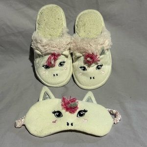 Unicorn Slippers and Sleep Mask, size 12/13